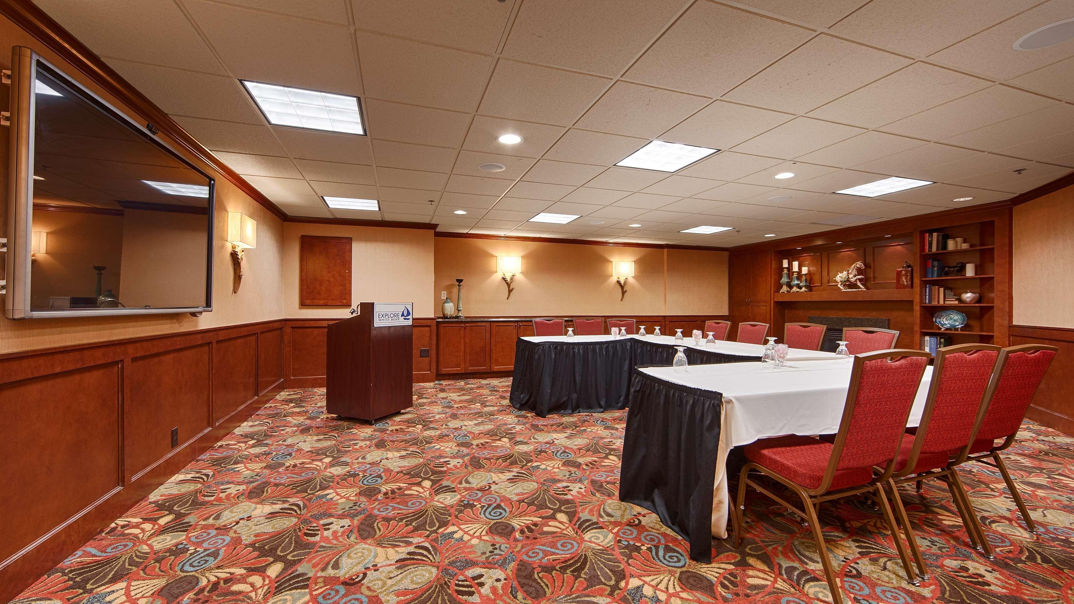 Best Western Plus White Bear Country Inn White Bear Lake Экстерьер фото
