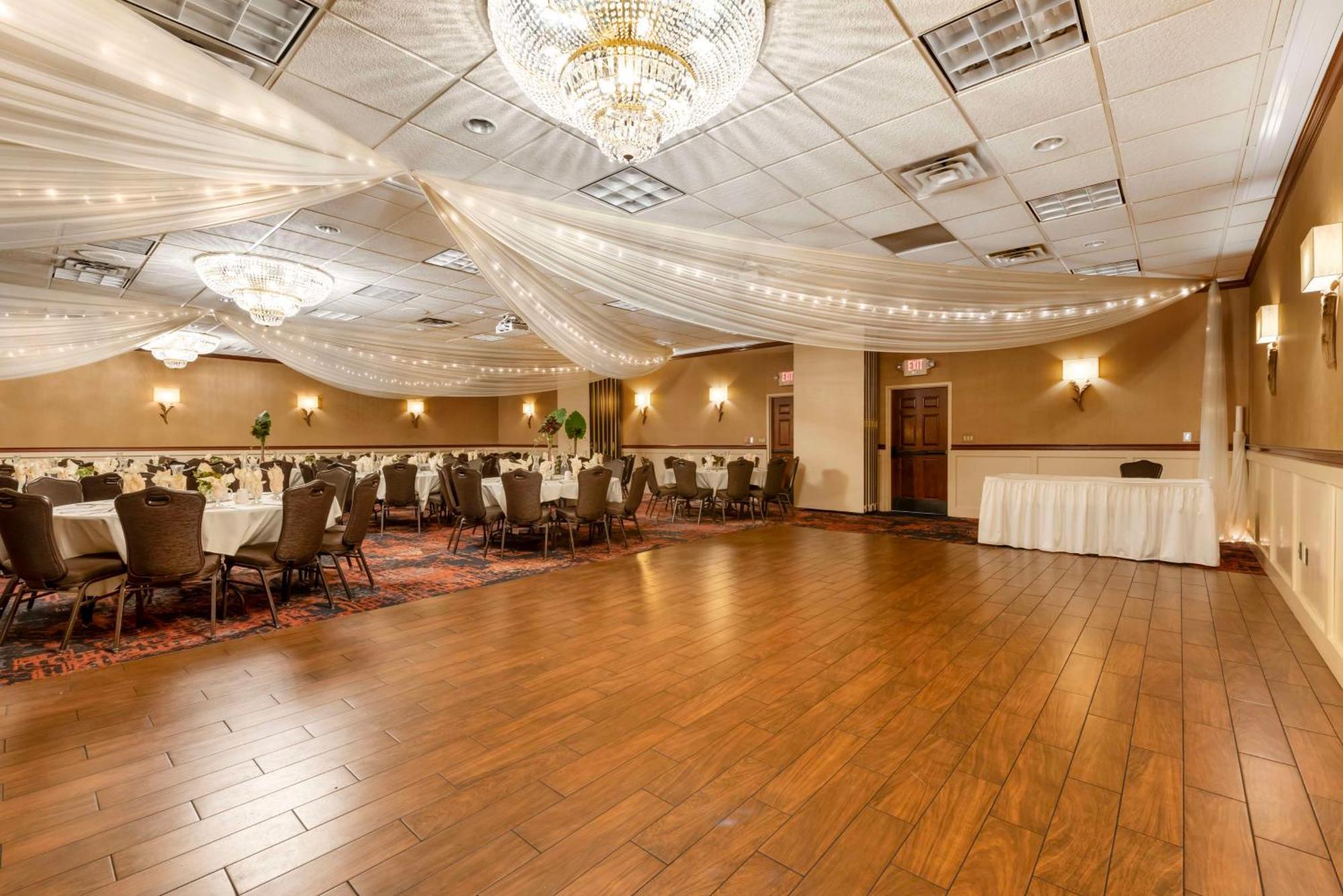 Best Western Plus White Bear Country Inn White Bear Lake Экстерьер фото